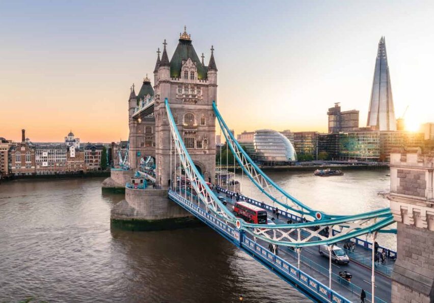 FW19-FOB-InsiderTraveling